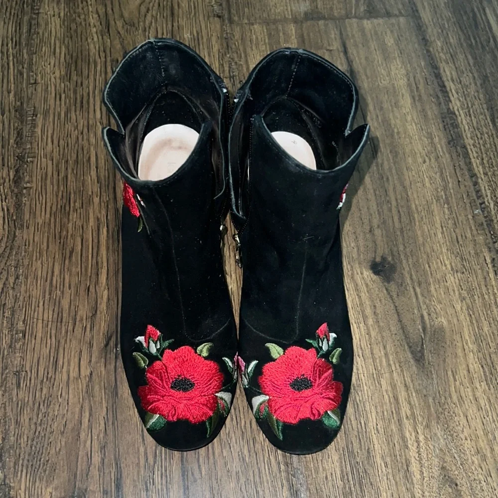 Kate Spade embroidered booties - Picture 1 of 4